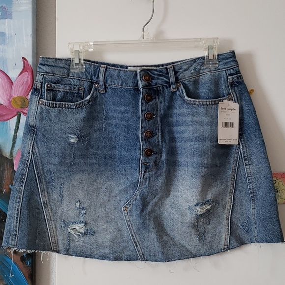 Free People Distressed Cut Off Mini Skirt Size 31 - Picture 5 of 11